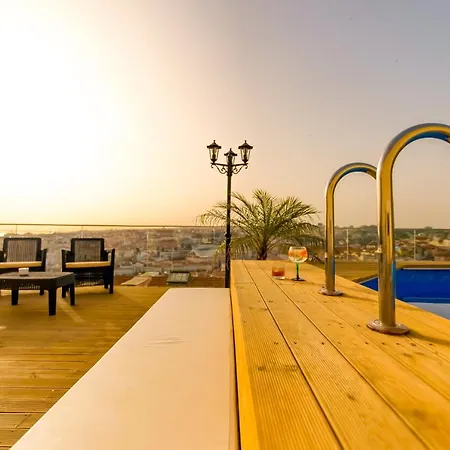 The Rooftop 4* Lisbon