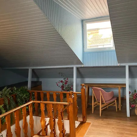 Bed & Breakfast The Rooftop Lisboa